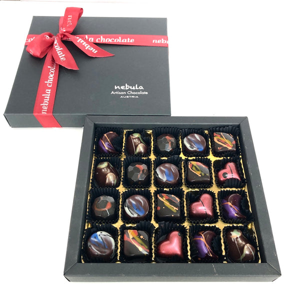 Dark & Creamy Pralinen Kollektion