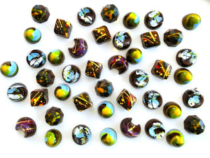 Nebula Artisan Chocolate Pralinen Bunt