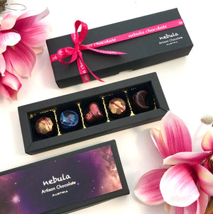 Nebula Artisan Chocolate Pralinen Schonste Versuchung